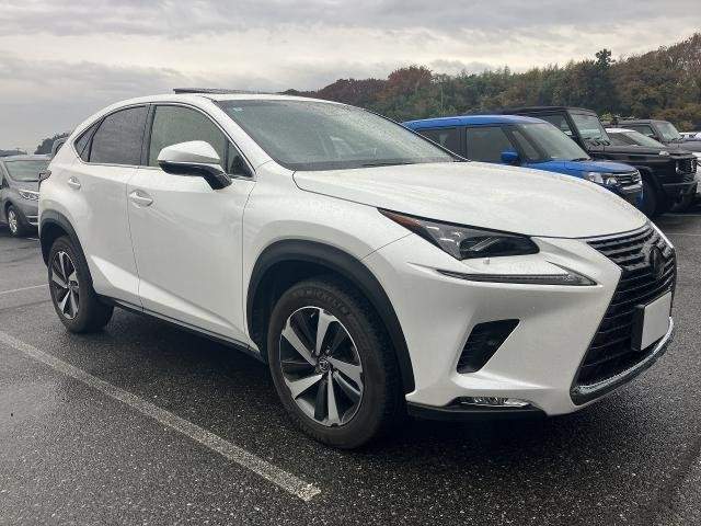 Ref:AUX-20751469 LEXUS NX 2017