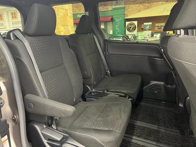 Ref:AUX-20760714 TOYOTA NOAH 2020 - Image 5