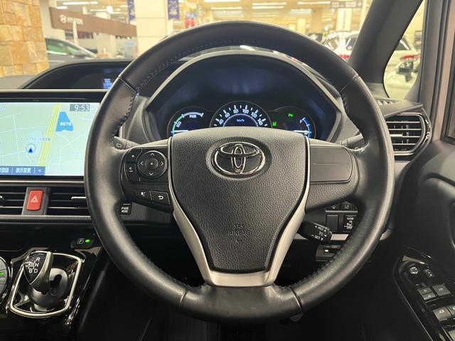 Ref:AUX-20760714 TOYOTA NOAH 2020 - Image 8