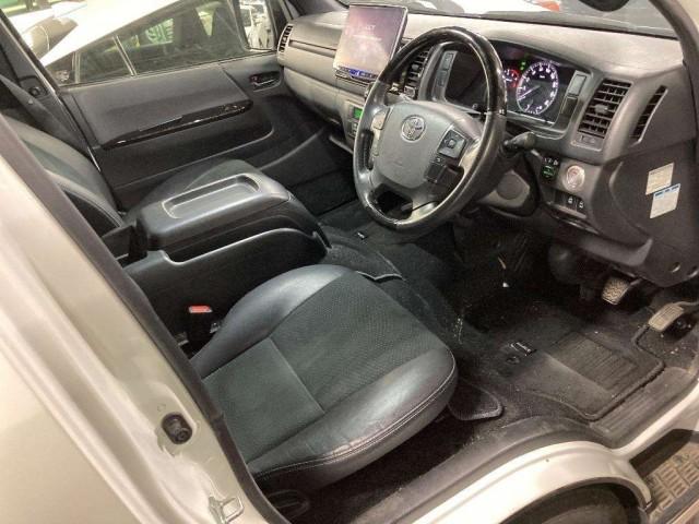 Ref:AUX-20769700 TOYOTA HIACE VAN 2022 - Image 4