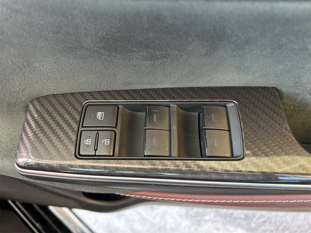 Ref:AUX-20776995 TOYOTA CROWN HYBRID 2019 11 Ref:AUX-20776995 TOYOTA CROWN HYBRID 2019 - Image 11