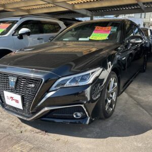 2019 Toyota Crown Hybrid black hybrid used car Japan export