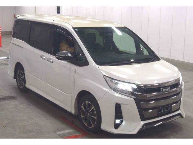Ref:AUX-20783623 TOYOTA NOAH 2020