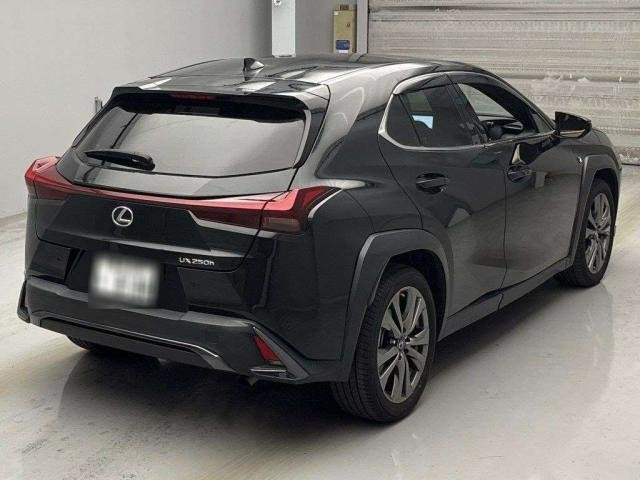 Ref:AUX-20783917 LEXUS UX 2023 - Image 16