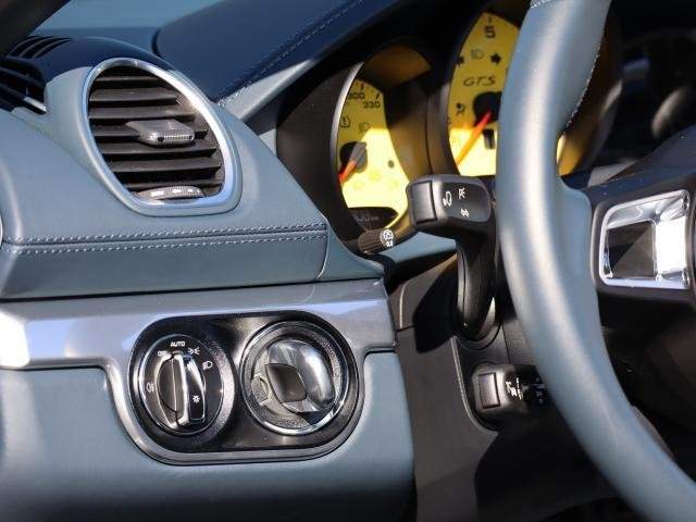 Ref:AUX-20810806 PORSCHE 718 BOXSTER 2024 - Image 11