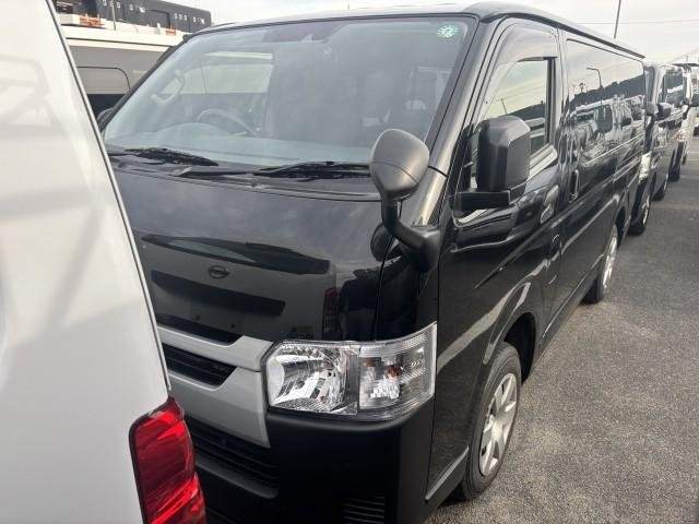 Ref:AUX-20816409 TOYOTA HIACE VAN 2021