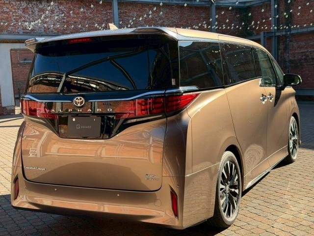Ref:AUX-20820393 TOYOTA ALPHARD HYBRID 2023 - Image 12