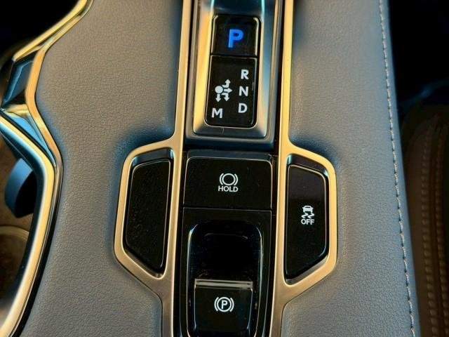 Ref:AUX-20820396 LEXUS LM 2024 - Image 16