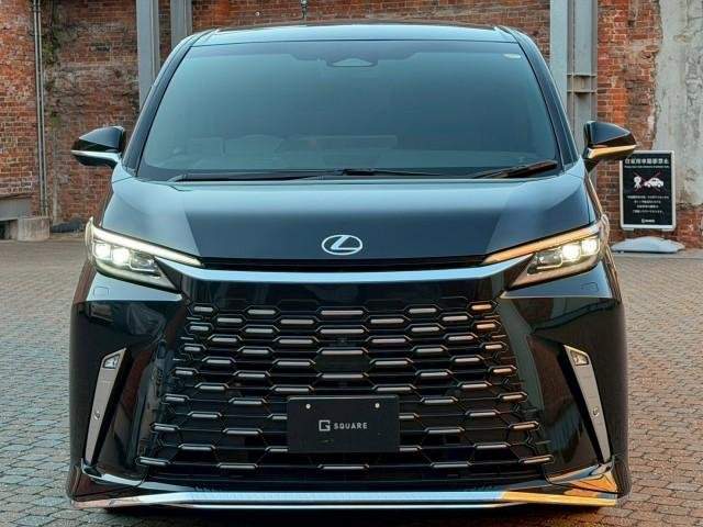 Ref:AUX-20820396 LEXUS LM 2024 - Image 10