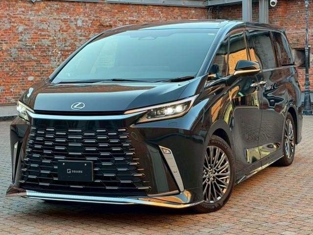 Ref:AUX-20820396 LEXUS LM 2024
