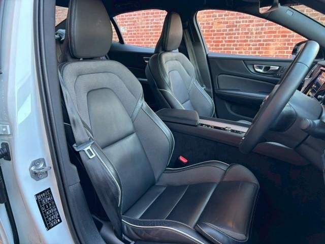 Ref:AUX-20820864 VOLVO S60 2022 - Image 10