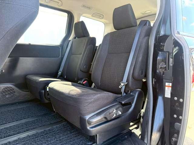 Ref:AUX-20821590 TOYOTA VOXY 2014 - Image 11