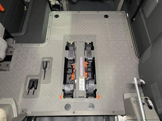 Ref:AUX-20824611 NISSAN NV350CARAVAN VAN 2019 - Image 7