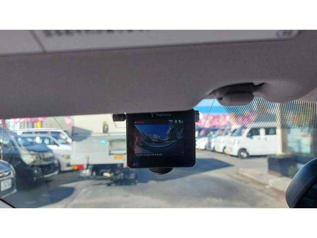 Ref:AUX-20828403 TOYOTA ISIS 2010 - Image 15