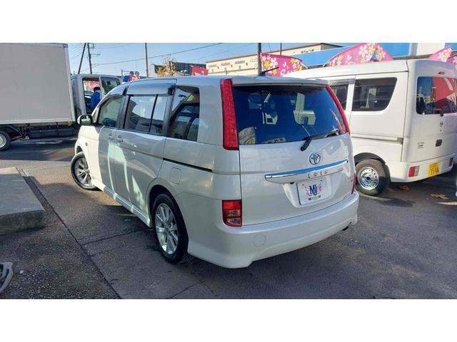 Ref:AUX-20828403 TOYOTA ISIS 2010 - Image 3