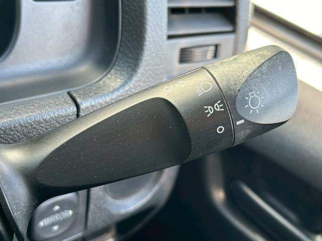 Ref:AUX-20832990 TOYOTA HIACE VAN 2015 - Image 13