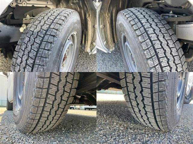 Ref:AUX-20834772 TOYOTA HIACE VAN 2014 - Image 9