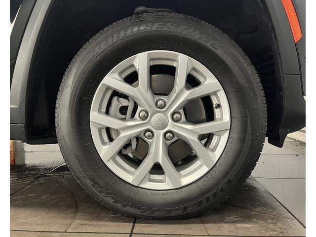 Ref:AUX-20852844 CHRYSLER JEEP JEEP GRAND CHEROKEE L 2023 - Image 18