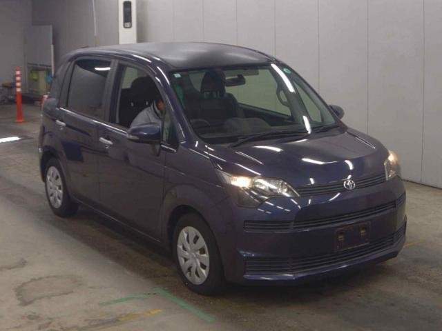 Ref:AUX-20856515 TOYOTA SPADE 2015