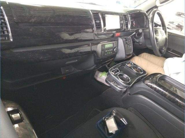 Ref:AUX-20856757 TOYOTA HIACE VAN 2018 - Image 4