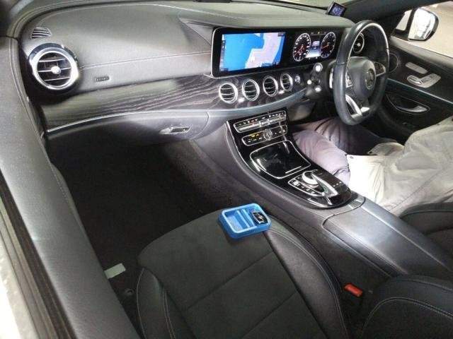 Ref:AUX-20870927 MERCEDES BENZ E-CLASS 2016 - Image 3