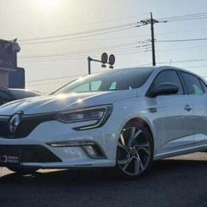 2018 Renault Megane white gasoline used car Japan export