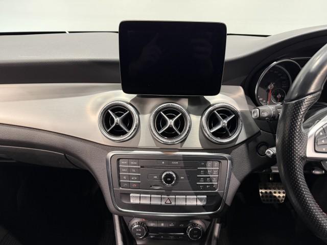 Ref:AUX-20892770 MERCEDES BENZ CLA-CLASS SHOOTING BRAKE 2016 - Image 8