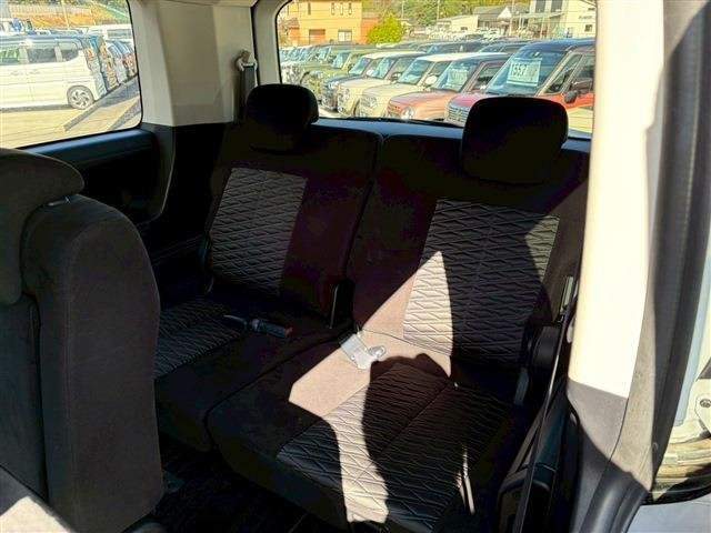 Ref:AUX-20900285 MITSUBISHI DELICA D:5 2023 - Image 5