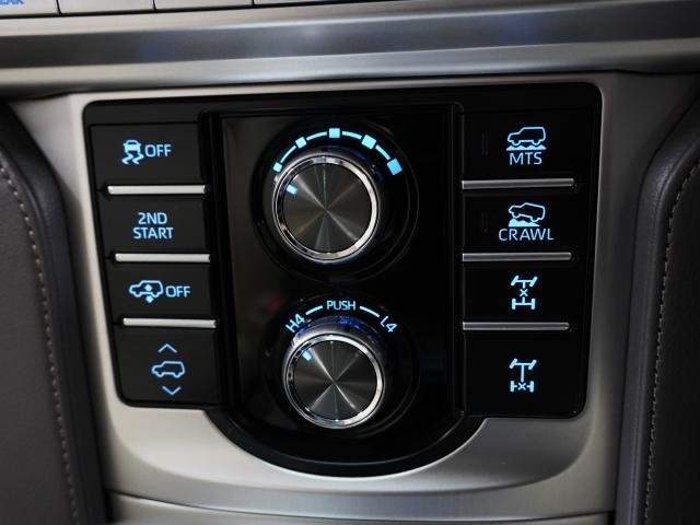 Ref:AUX-20900764 TOYOTA LAND CRUISER PRADO 2023 - Image 7