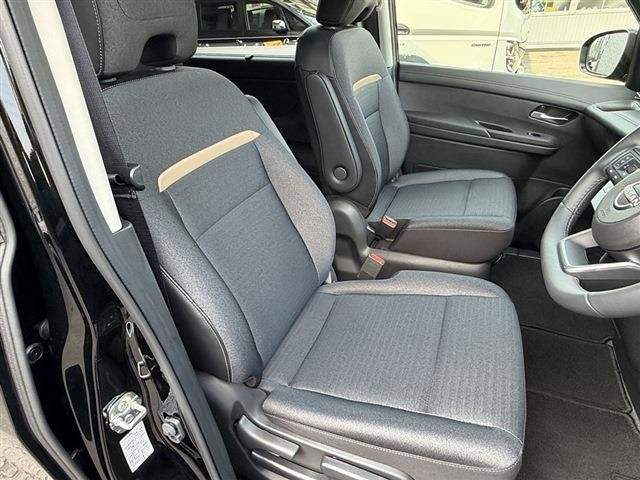 Ref:AUX-20910874 NISSAN SERENA 2025 - Image 18