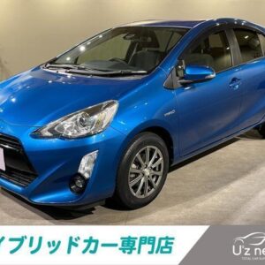 2016 Toyota Aqua blue hybrid used car Japan export