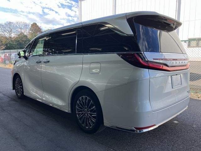 Ref:AUX-20923786 LEXUS LM 2024 - Image 2