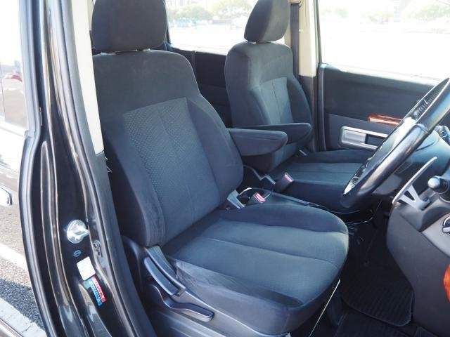 Ref:AUX-20924212 MITSUBISHI DELICA D:5 2012 - Image 11