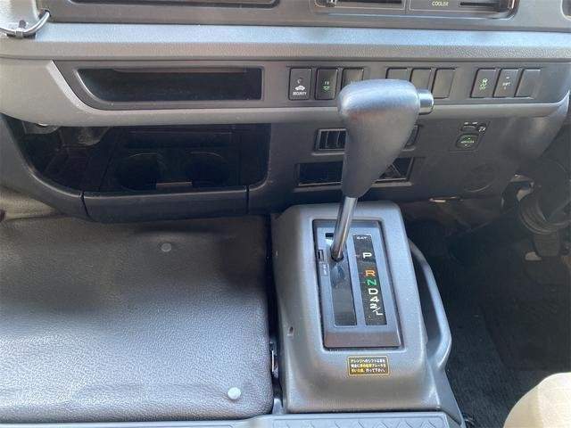 Ref:AUX-20935342 TOYOTA COASTER 2017 - Image 11