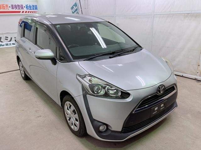 Ref:AUX-20940072 TOYOTA SIENTA 2016