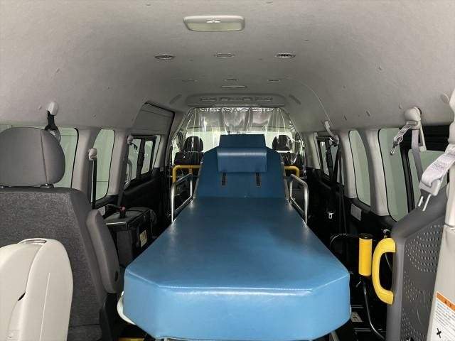 Ref:AUX-20940695 TOYOTA HIACE COMMUTER 2017 - Image 17