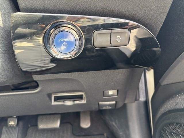 Ref:AUX-20940718 TOYOTA PRIUS 2017 - Image 11