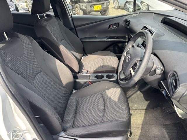 Ref:AUX-20940718 TOYOTA PRIUS 2017 - Image 3