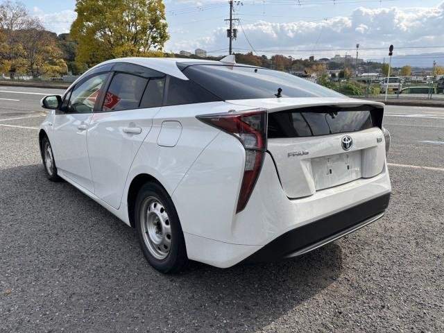 Ref:AUX-20940718 TOYOTA PRIUS 2017 - Image 7
