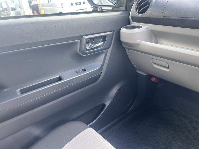 Ref:AUX-20944722 DAIHATSU MIRA E:S 2022 - Image 10