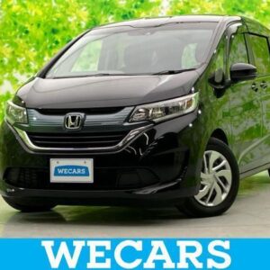 2016 Honda Freed black gasoline used car Japan export