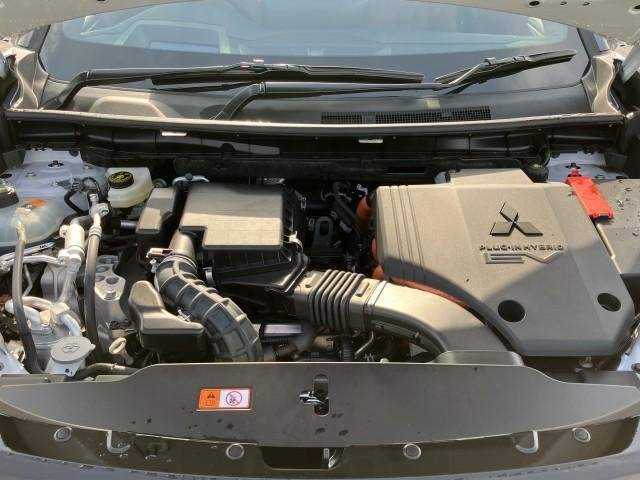 Ref:AUX-20957819 MITSUBISHI OUTLANDER PHEV 2025 - Image 8