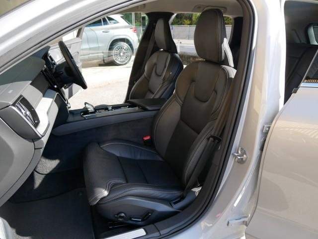 Ref:AUX-20957832 VOLVO V60 2023 - Image 8