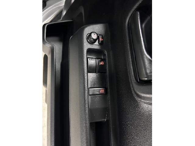 Ref:AUX-20957900 DAIHATSU HIJET CARGO 2023 - Image 12