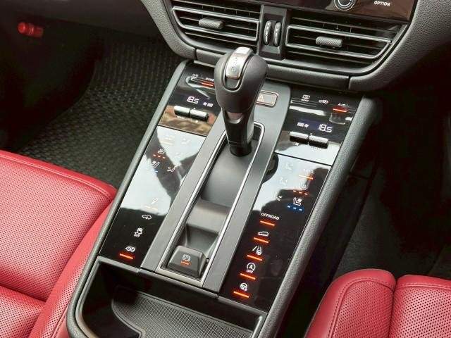 Ref:AUX-20957904 PORSCHE MACAN 2023 - Image 16