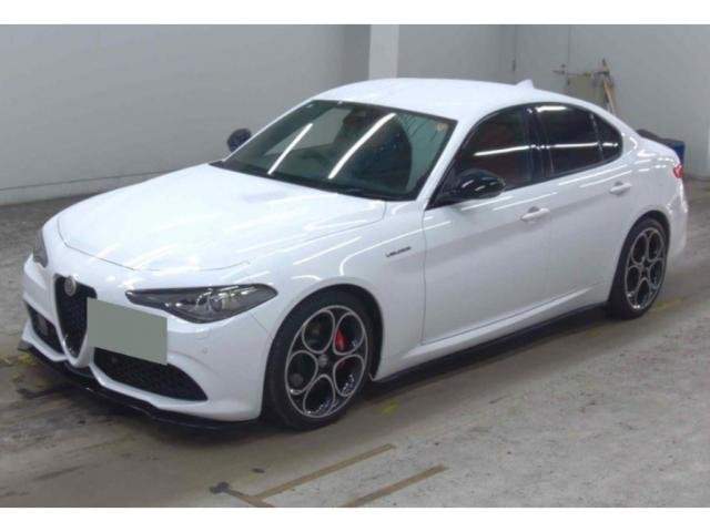 Ref:AUX-20961724 ALFA ROMEO GIULIA 2025 - Image 9