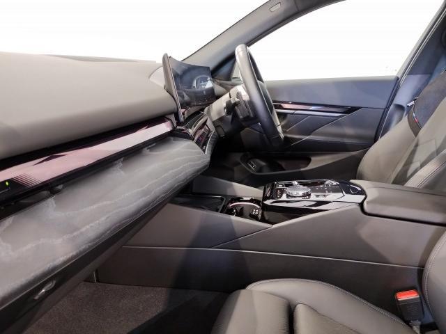 Ref:AUX-20982353 BMW 5 SERIES 2023 - Image 11