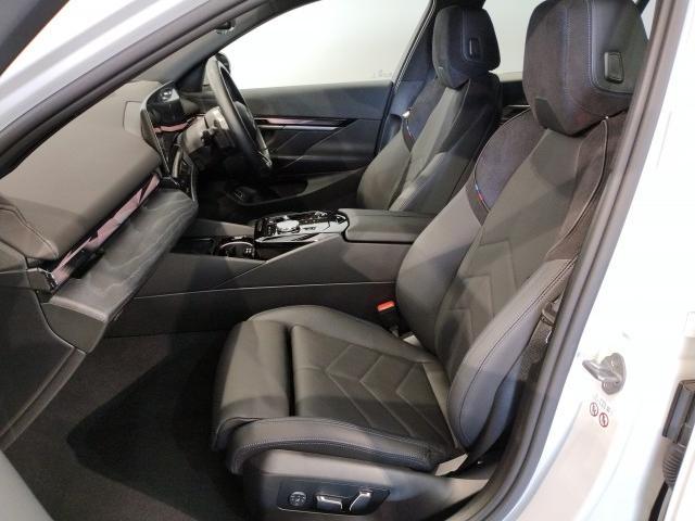 Ref:AUX-20982353 BMW 5 SERIES 2023 - Image 12