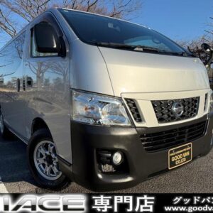 2014 Nissan Nv350Caravan Van silver diesel used car Japan export