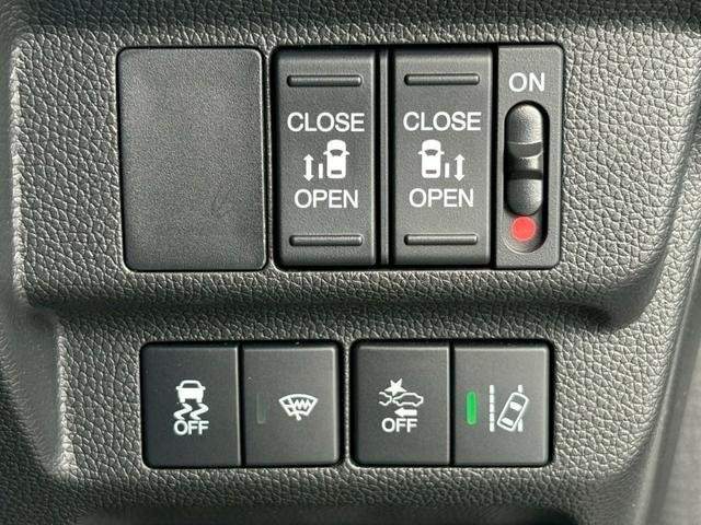 Ref:AUX-20991090 HONDA FREED HYBRID 2023 - Image 16